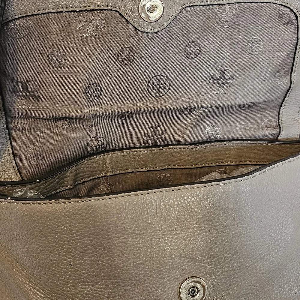 Tory Burch Gray Leather Crossbody Bag - Picture 5 of 13